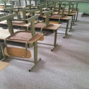 學(xué)校防滑橡膠地板