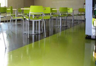 ���z���z